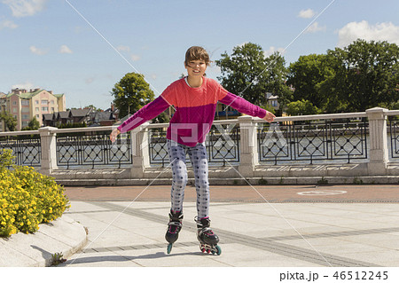 Girl on roller skates. Fashion, extreme,  46512245