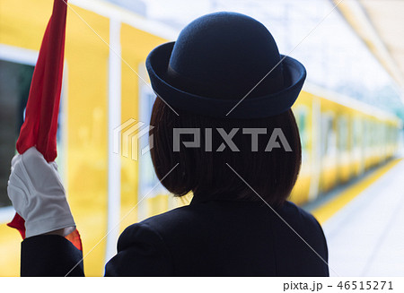 女性 職員 女性 職員 46515271