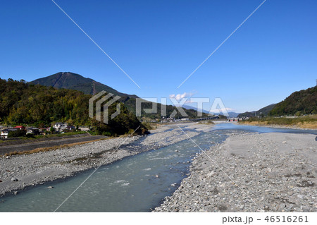 山梨県富士川 川原 身延道方面 山梨県富士川 川原 身延道方面 46516261