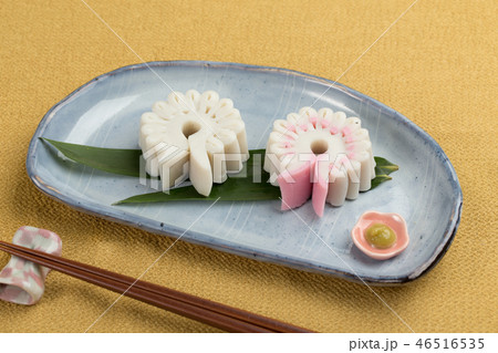 板つけ蒲鉾の飾り切り(老松) 板つけ蒲鉾の飾り切り(老松) 46516535