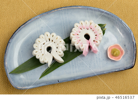 板つけ蒲鉾の飾り切り(老松) 板つけ蒲鉾の飾り切り(老松) 46516537