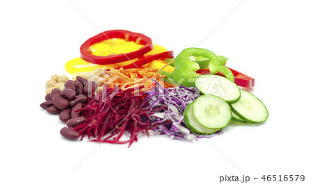 Mixed salad of raw vegetables Mixed salad of raw vegetables 46516579