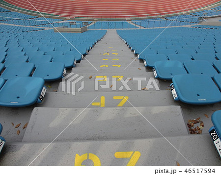 国立競技場のスタンド階段 46517594