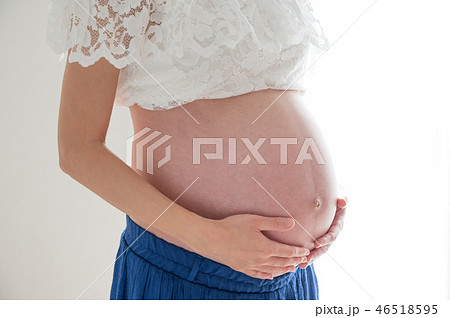 妊婦 妊娠 お腹 マタニティ 妊娠後期 妊婦 妊娠 お腹 マタニティ 妊娠後期 46518595