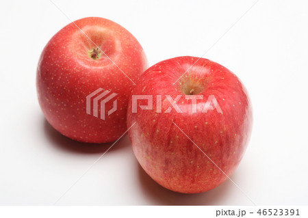 リンゴ　サンふじ 46523391