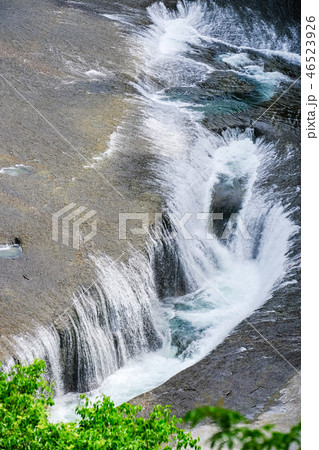吹割の滝 (第一観瀑台より) 吹割の滝 (第一観瀑台より) 46523926