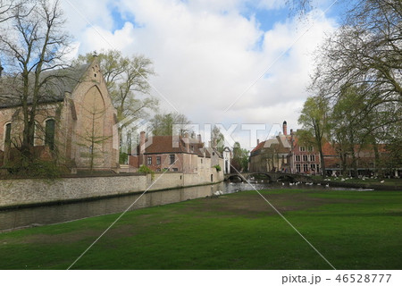 ベルギーの世界遺産の街ブルージュのベギン会修道院(Begijnhof of Belgium) ベルギーの世界遺産の街ブルージュのベギン会修道院(Begijnhof of Belgium) 46528777