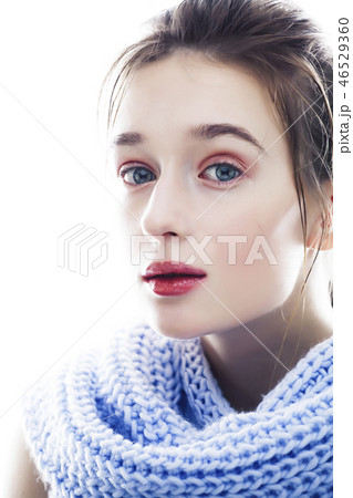 young pretty woman isolated on white background, makeupand beaut 46529360