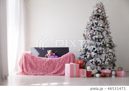 Christmas background Christmas tree new year gifts decor decoration holiday winter 46531471