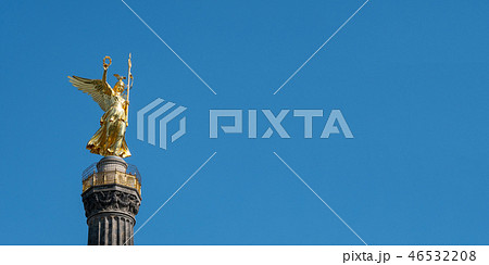 The Golden Statue of Victoria On Top of The Victory Column in Berlin, Germany 46532208