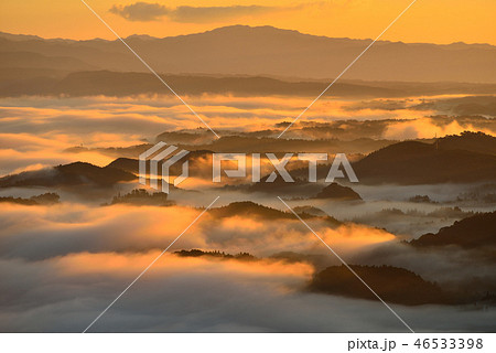 加久藤盆地の雲海 46533398
