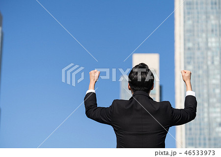 空 会社員 男 46533973