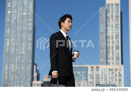 会社員 男 男性 46534009