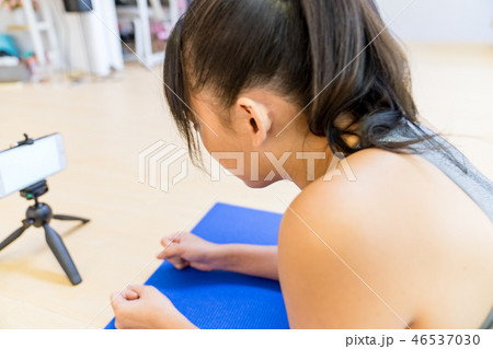 女子 女児 女の子 46537030