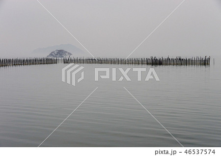 琵琶湖 湖北の霞む午後 琵琶湖 湖北の霞む午後 46537574