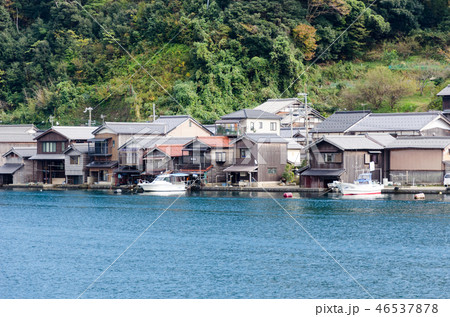 遊覧船から見る伊根の舟屋 46537878