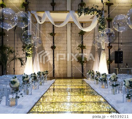 Jewish Hupa , wedding putdoor . 46539211