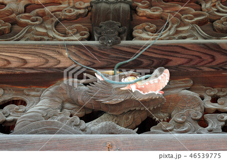 池田八坂神社拝殿の欄間彫刻 46539775