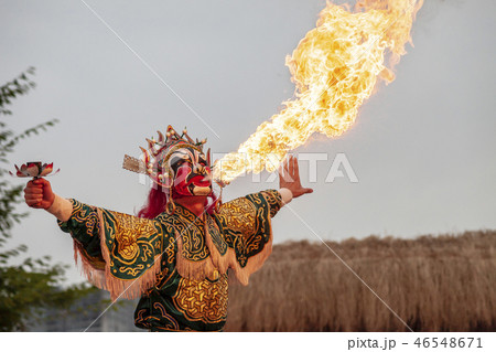 火 仮面 公演の写真素材