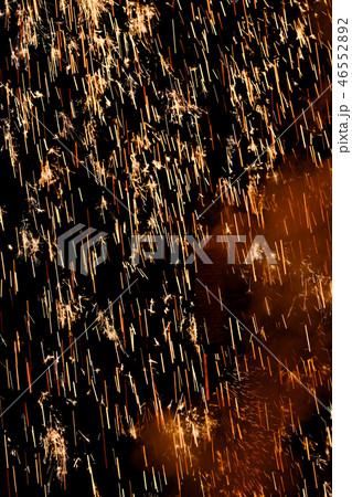 手筒花火 46552892