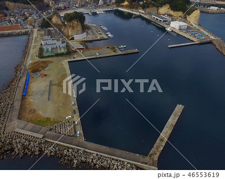 防波堤〜ドローンで空撮（平潟港／茨城県北茨城市） 46553619