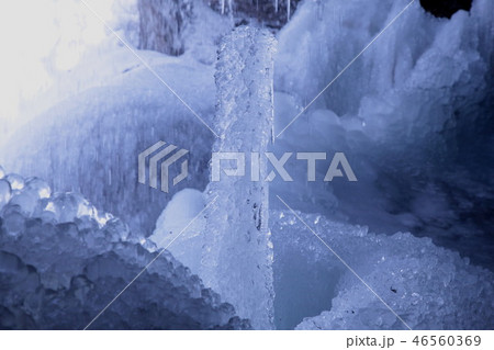 氷瀑 46560369