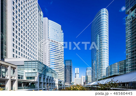 東京 品川駅周辺のビル群の写真素材