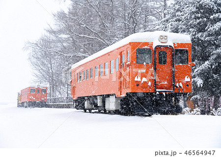 冬の旧幸福駅とキハ22 冬の旧幸福駅とキハ22 46564947