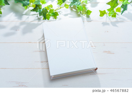 背景素材 本 背景素材 本 46567882