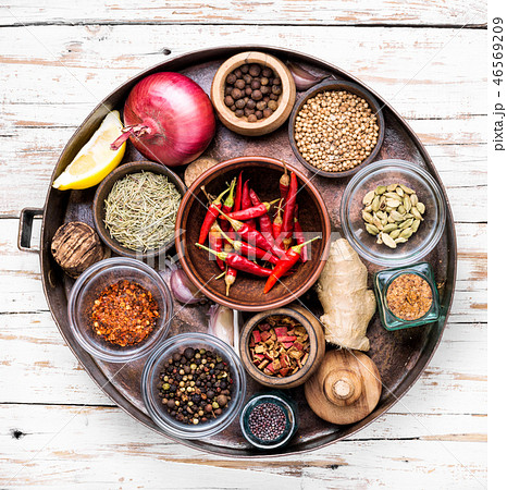 Different kind of spices Different kind of spices 46569209