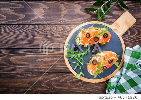 salmon sandwich with cream cheese salmon sandwich with cream cheese 46571820