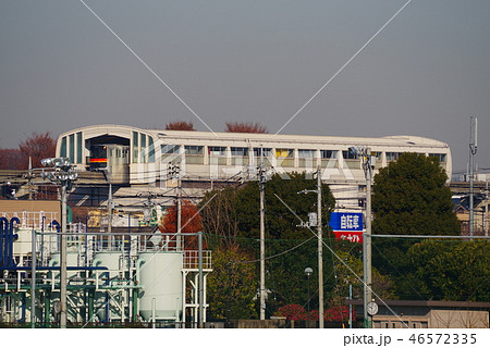 多摩川から望む多摩都市モノレール 46572335