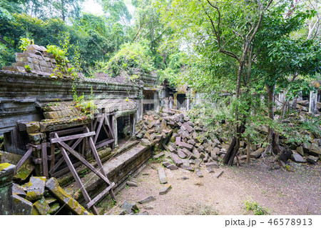 Beng Mealea buddhist temple og Angkor 46578913