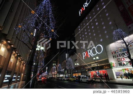 札幌一番街ホワイトイルミネーション風景(中央区南1条西3丁目周辺) 札幌一番街ホワイトイルミネーション風景(中央区南1条西3丁目周辺) 46585960