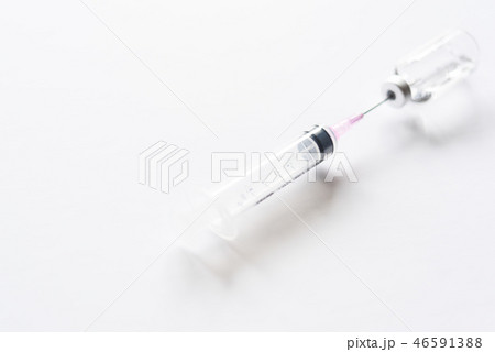 注射と薬 46591388
