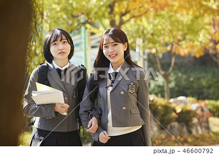 高校生 登下校 屋外 46600792