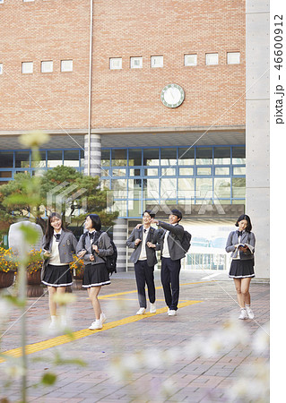 高校生 男 男性 46600912