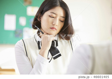 高校生 考え 考える 46601405