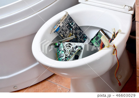 Unused computer details recycled in toilet bowl Unused computer details recycled in toilet bowl 46603029