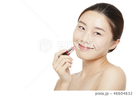 女性　ビューティーシリーズ　メイクアップ 46604632