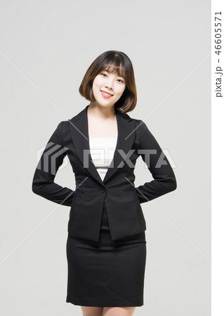 ビジネスウーマン 女性 女 46605571