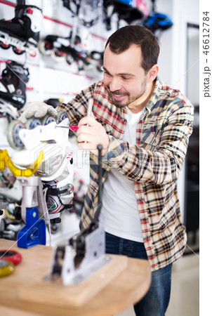 Master fixing roller-skates Master fixing roller-skates 46612784