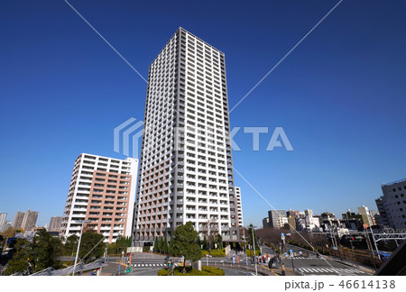 日本の川崎都市景観　川崎駅前のタワーマンションなどを望む 46614138