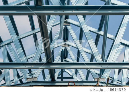 Structure of steel roof frame for building. 46614379