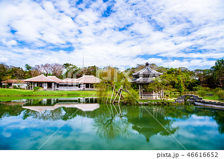 沖縄県那覇市 識名園 六角堂と御殿 沖縄県那覇市 識名園 六角堂と御殿 46616652