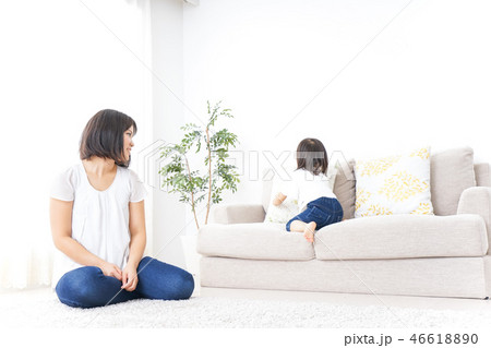 お母さんとこども 46618890