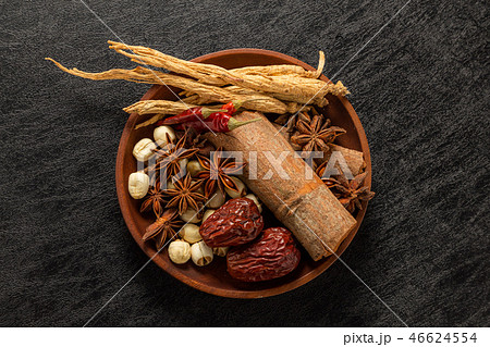 漢方　薬膳材料　 Materials of the Chinese medicine 46624554