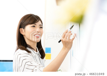 ビジネスシーン ビジネスシーン 46631049