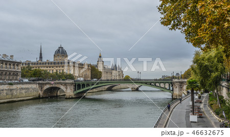 Landscape of Seine River with old bridges Landscape of Seine River with old bridges 46632675