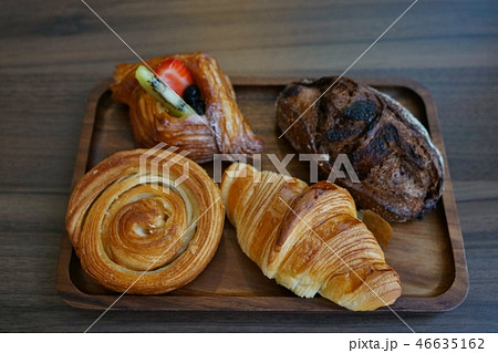 パン、菓子パン（Various Bread） 46635162